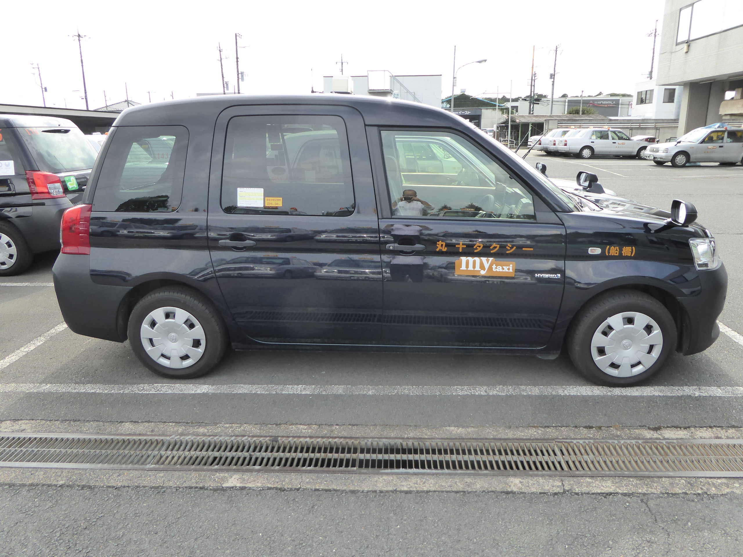 丸十タクシー車輌